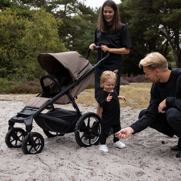 Thule Urban Glide 4 + Babywanne Tinted Taupe