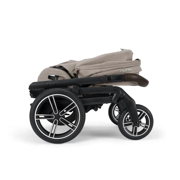 Nuna Mixx Next Cosmopolitan 4in1 + Zubehör