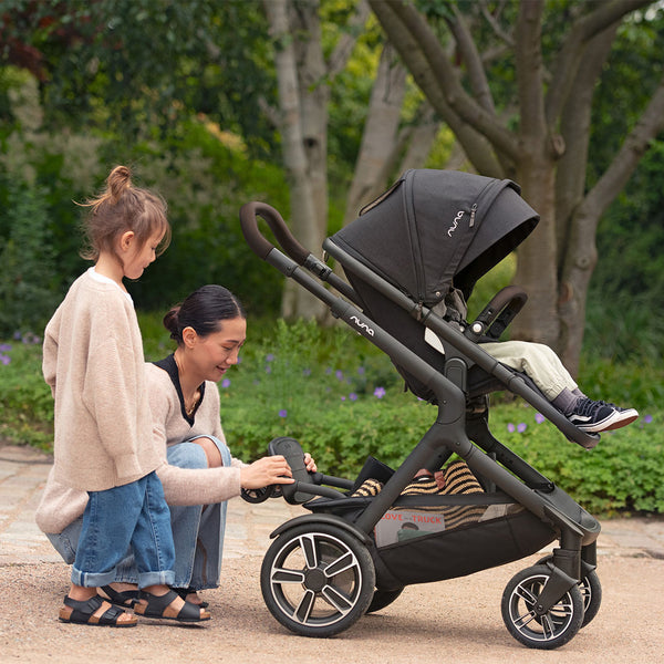 Nuna Demi™ Next mit Rider Board Pistachio (2026)
