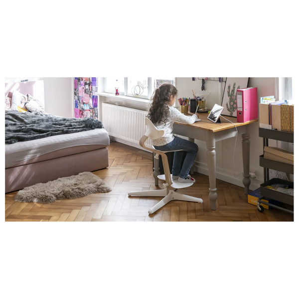 Stokke® Nomi® Stuhl Black/ Black + Babyset gratis
